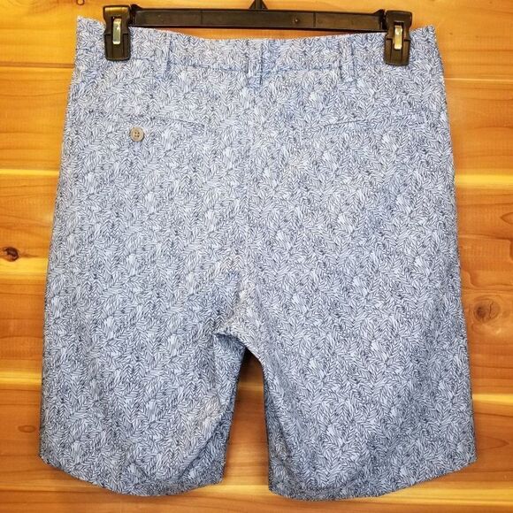 PGA Tour Golf Shorts Classic Fit (size 32) - Picture 2 of 5